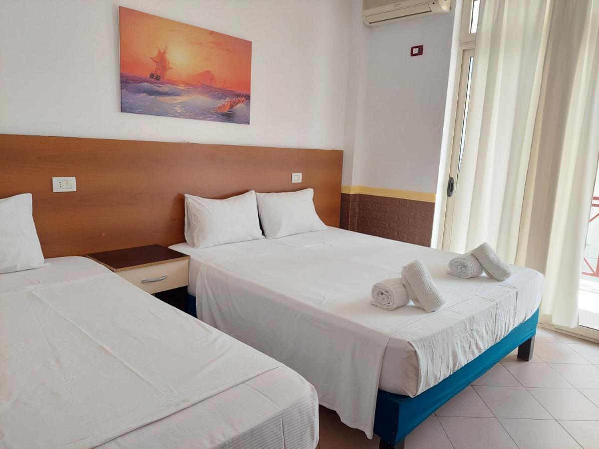 Hotel Nacional Durres Bagian luar foto