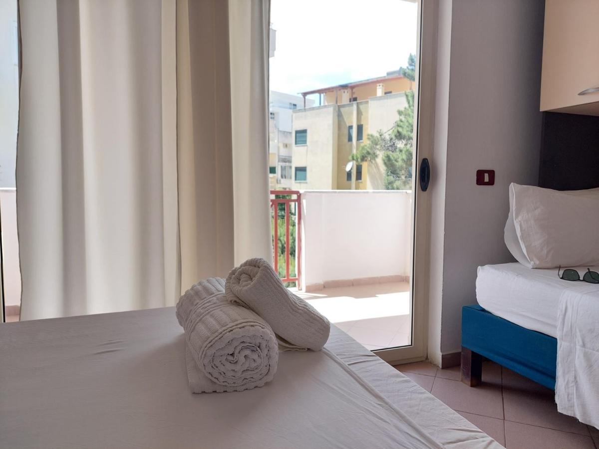 Hotel Nacional Durres Bagian luar foto