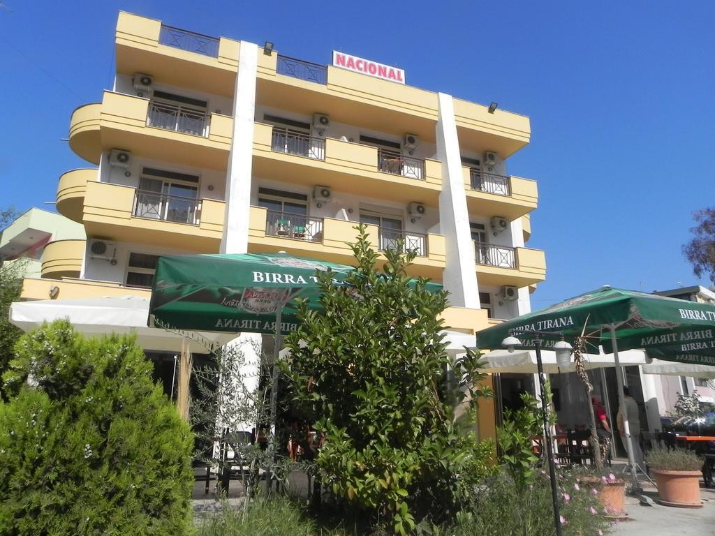 Hotel Nacional Durres Bagian luar foto